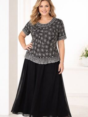 2 pieces Elegant Black and Silver Beaded Women's Top and black silk skirt size1X